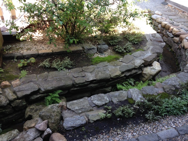 Japanese House & Garden Reflect Peace, Harmony - Toronto ...